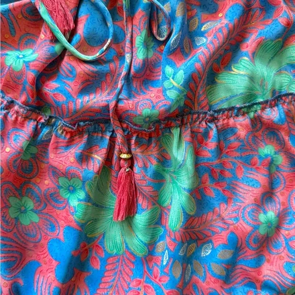 Boho mini dress, flowy sleeves and tassel tie waist - Picture 3 of 3